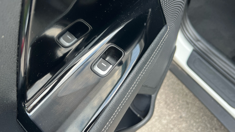 Kia Niro 1.6 GDi Hybrid 2 5dr DCT Hybrid Estate